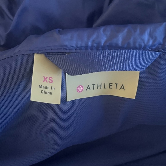 Athleta bright blue athletic jacket lightweight with pockets and hood - Picture 10 of 12